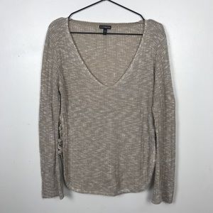 Express | v neck sweater